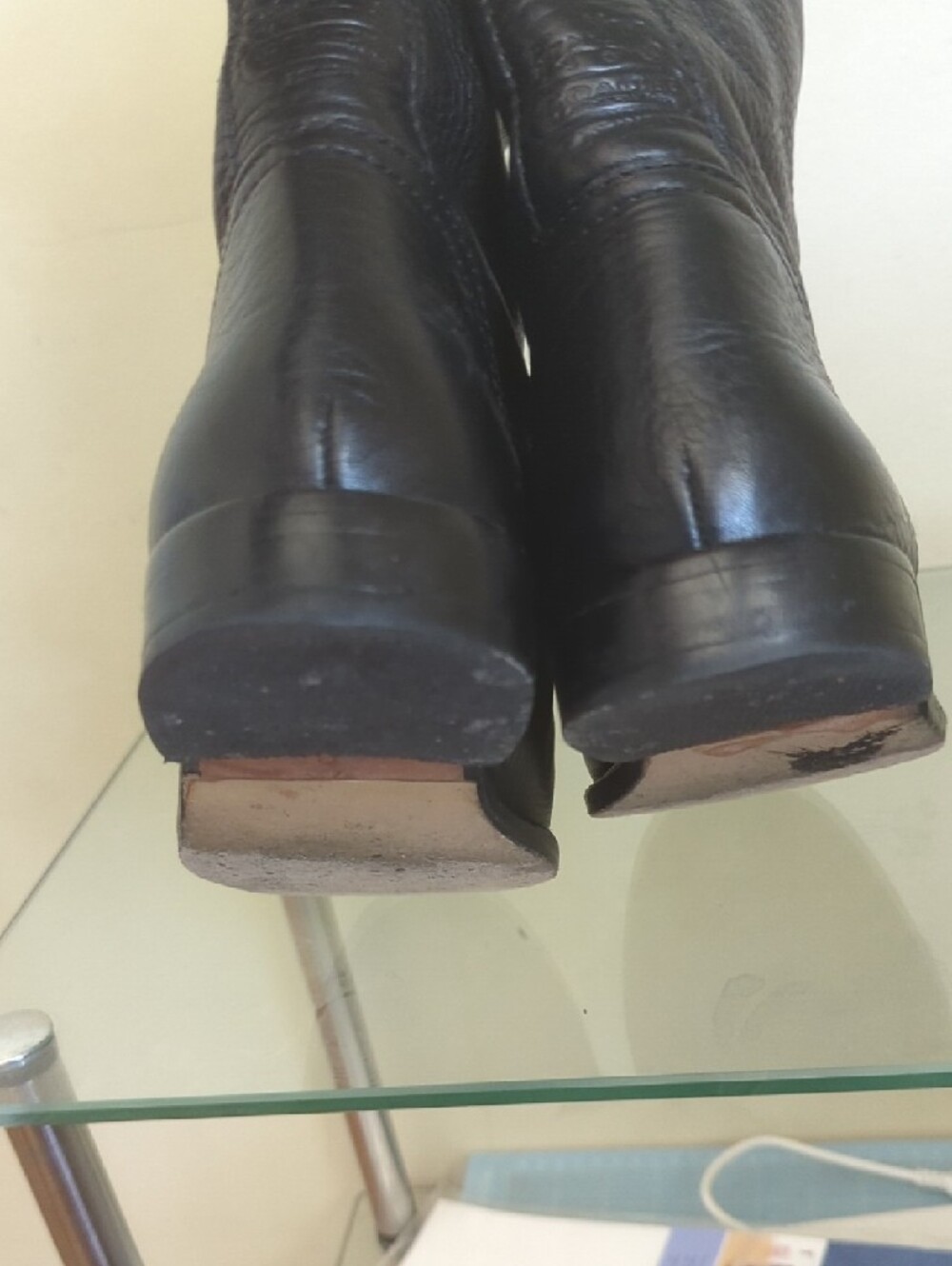 Retro Coach Black Pebble Leather Boot - Picture 6 of 8